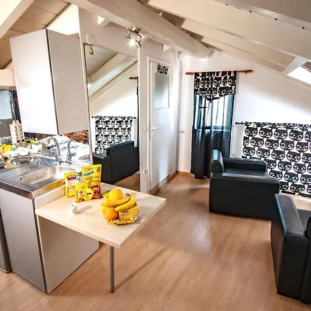 Apartment Summer Me - Luxury Suites And Apartments *