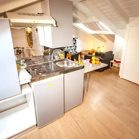 Apartment Summer Me - Luxury Suites And Apartments *